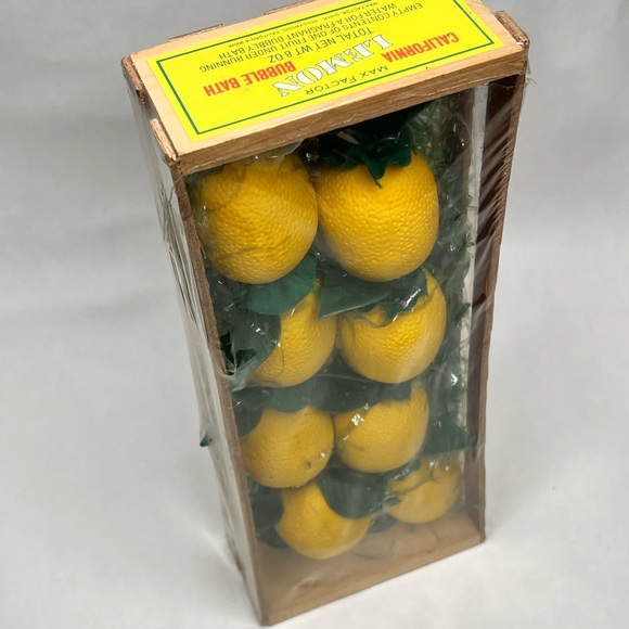 Vintage Max Factor Lemon Bubble Bath in Crate - Collectible and New 11” x 4.5” - Picture 4 of 8
